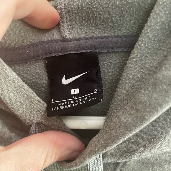 Nike Packers hoodie. - Picture 2 of 3